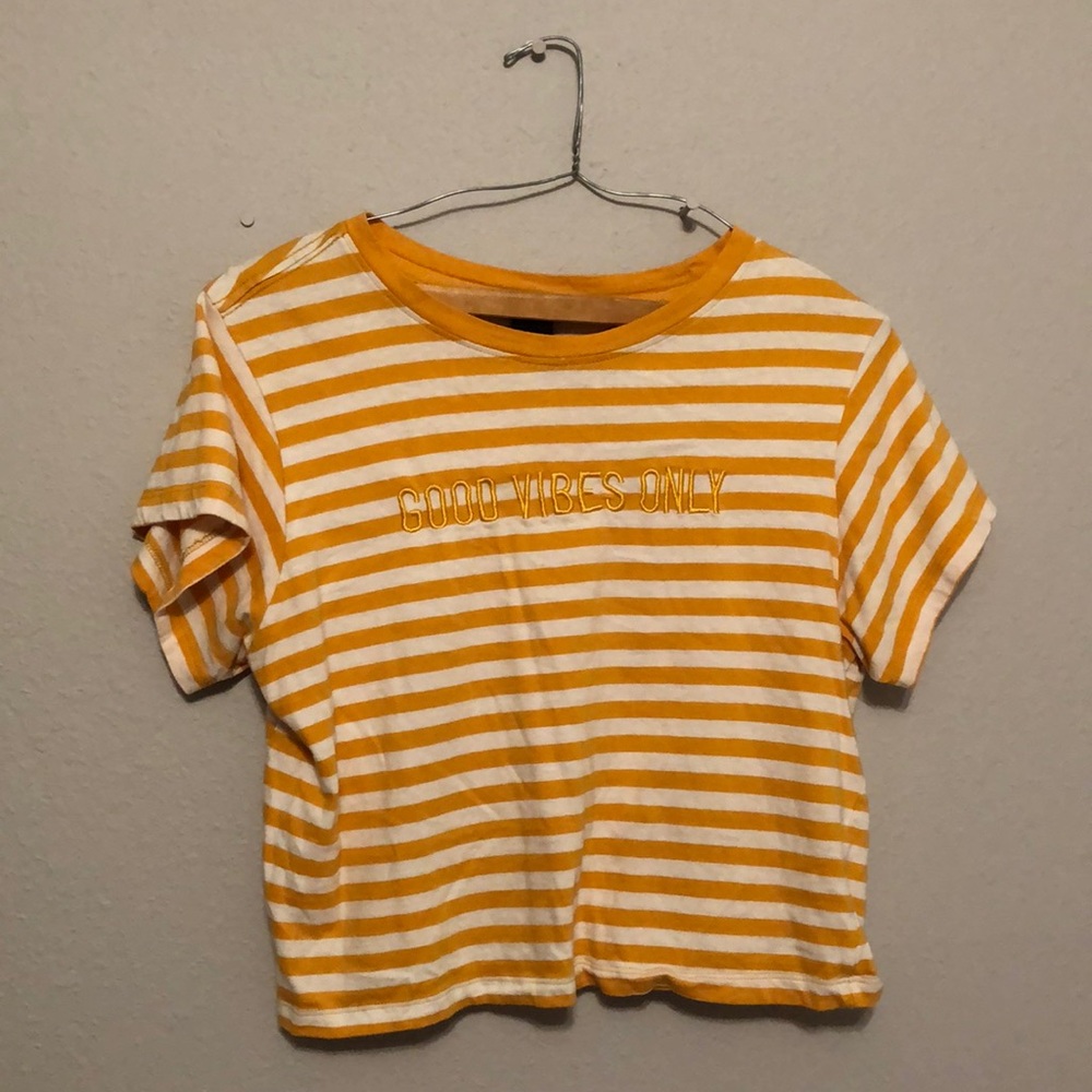Vibe N’ Yellow Tee